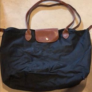 Longchamp medium black tote